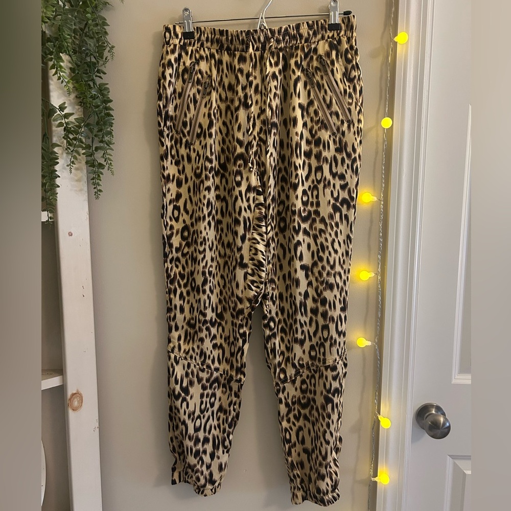 Storia Animal Print silky Pants